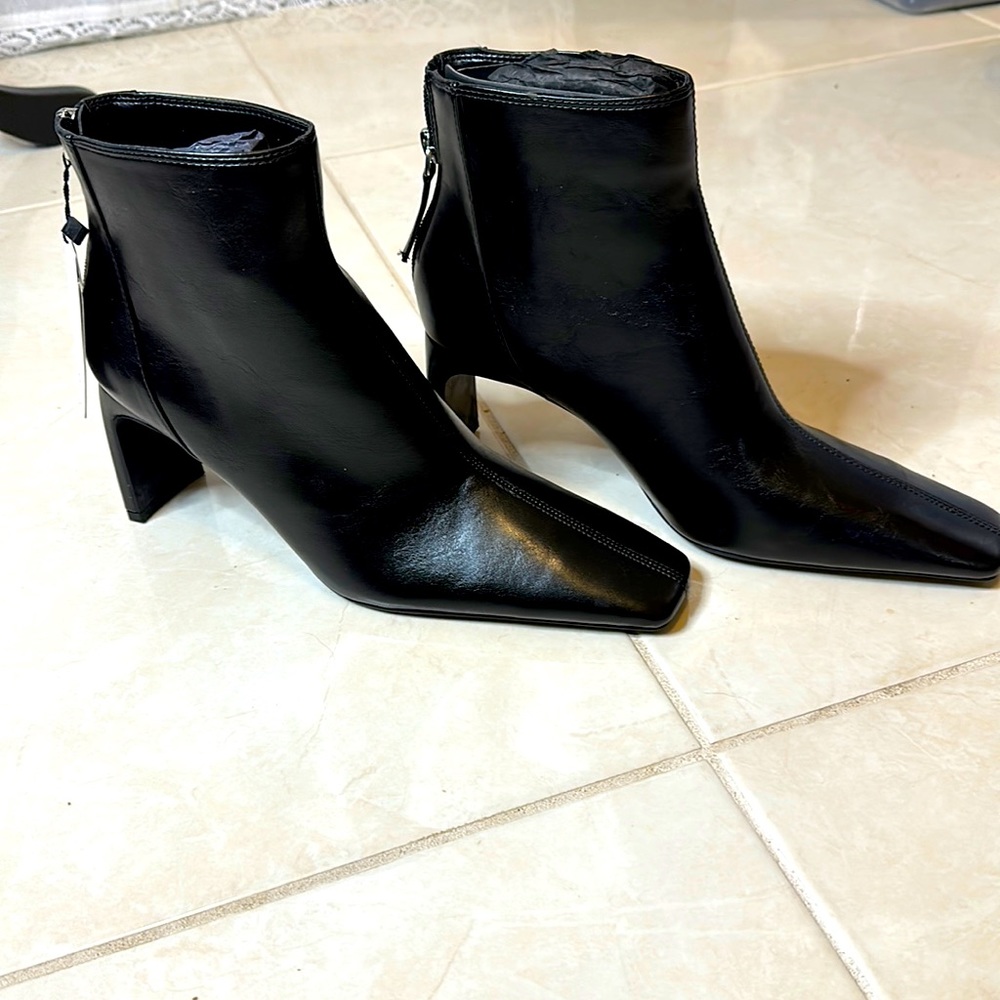 Mango Booties